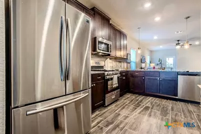 1910 Esplanade, New Braunfels, TX 78130 - Photo 6
