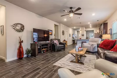 1910 Esplanade, New Braunfels, TX 78130 - Photo 4