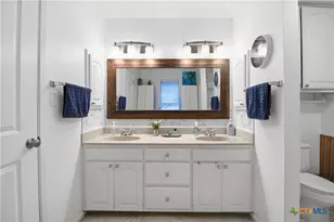 1354 Dawnridge Dr, Canyon Lake, TX 78133 - Photo 12