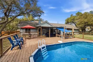 1354 Dawnridge Dr, Canyon Lake, TX 78133 - Photo 4