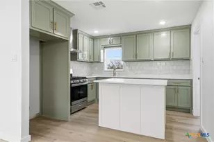 1814 S 43rd St, Temple, TX 76504 - Photo 10