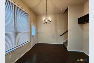 303 Rosalie, New Braunfels, TX 78130 - Photo 6