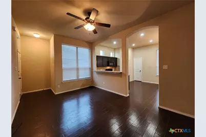 303 Rosalie, New Braunfels, TX 78130 - Photo 2