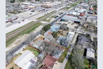 218 W 6th Street, Shiner, TX 77984 - Photo 20