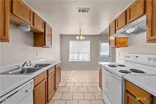 2606 Timberline Dr, Killeen, TX 76543 - Photo 10