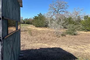 1873 Co Rd 136A, Hallettsville, TX 77964 - Photo 18