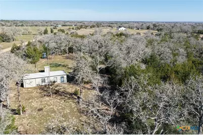 1873 County Road 136A, Hallettsville, TX 77964 - Photo 4