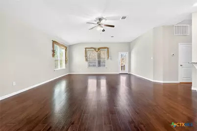 8900 Viewpark Lane, Killeen, TX 76542 - Photo 12