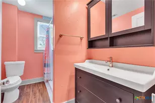 703 Bois D'Arc St, Lockhart, TX 78644 - Photo 20