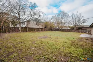 603 Maplewood Dr, Victoria, TX 77901 - Photo 46