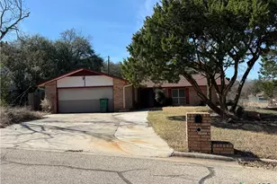 802 Danny Cir, Harker Heights, TX 76548 - Photo 1