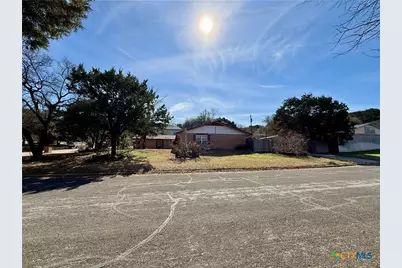 802 Danny Circle, Harker Heights, TX 76548 - Photo 2