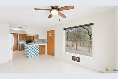 1221 Hallmark, Canyon Lake, TX 78133 - Photo 6