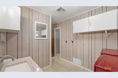 1221 Hallmark, Canyon Lake, TX 78133 - Photo 20