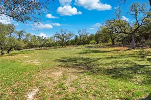 26240 Smithson Valley Rd, San Antonio, TX 78261 - Photo 36