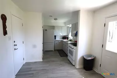 612 N 13th Street, Copperas Cove, TX 76522 - Photo 4