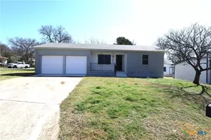 612 N 13th St, Copperas Cove, TX 76522 - Photo 1