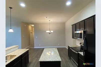 2213 Avery Village, New Braunfels, TX 78130 - Photo 8