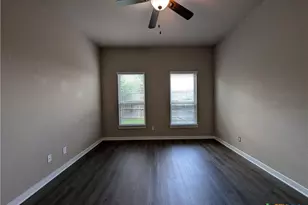 2213 Avery Village, New Braunfels, TX 78130 - Photo 18