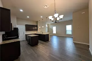 2213 Avery Village, New Braunfels, TX 78130 - Photo 14