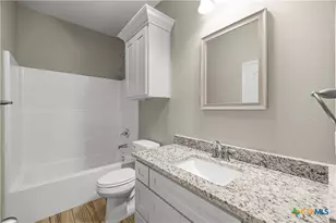 109 Giacomo Dr, Victoria, TX 77901 - Photo 24