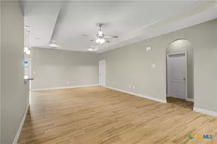 109 Giacomo Dr, Victoria, TX 77901 - Photo 4