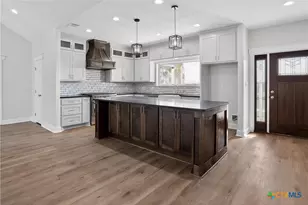 520 Essence Dr, Victoria, TX 77904 - Photo 38