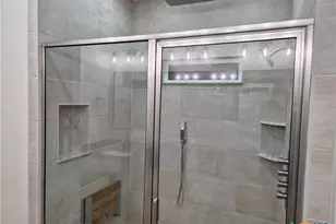 520 Essence Dr, Victoria, TX 77904 - Photo 20