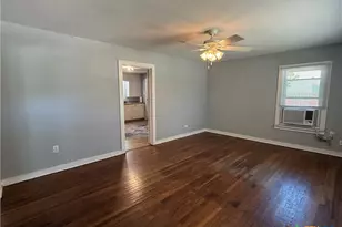 859 Oasis St, New Braunfels, TX 78130 - Photo 2