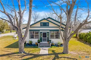 301 S Pecan St, Moulton, TX 77975 - Photo 1