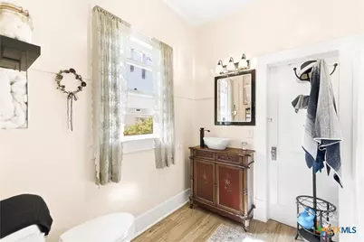 301 S Pecan Street, Moulton, TX 77975 - Photo 14