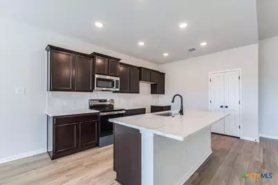 8811 Sassafras Street, Temple, TX 76502 - Photo 10