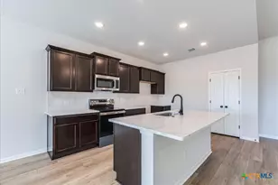 8811 Sassafras St, Temple, TX 76502 - Photo 10