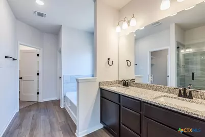 8811 Sassafras Street, Temple, TX 76502 - Photo 18