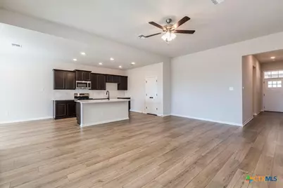 8811 Sassafras Street, Temple, TX 76502 - Photo 8