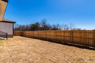 8811 Sassafras St, Temple, TX 76502 - Photo 32