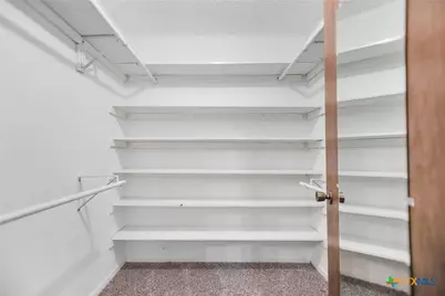 212 Buckingham, Victoria, TX 77904 - Photo 20