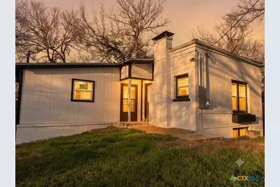 308 N 9th Street, Gatesville, TX 76528 - Photo 1