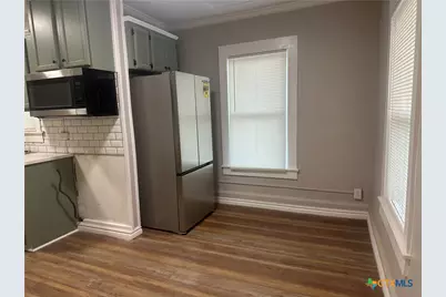 308 N 9th Street, Gatesville, TX 76528 - Photo 6