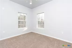 917 S 19th St, Temple, TX 76504 - Photo 12