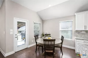 2174 Kiskadee Dr, New Braunfels, TX 78132 - Photo 12