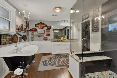 410 Jaylee, Canyon Lake, TX 78133 - Photo 16