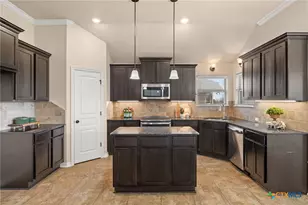 2251 Yturria Dr, Belton, TX 76513 - Photo 12