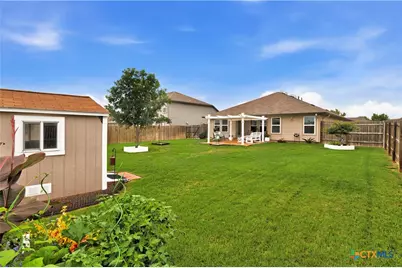 1321 W Nolte Farms Road, Seguin, TX 78155 - Photo 34