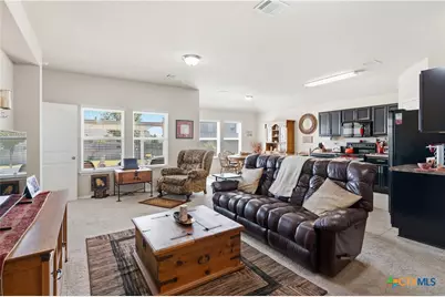 1321 W Nolte Farms Road, Seguin, TX 78155 - Photo 8