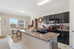 1321 W Nolte Farms Rd, Seguin, TX 78155 - Photo 12