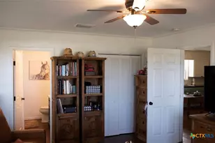 8652 State Hwy 111 W, Yoakum, TX 77995 - Photo 18