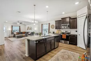 8902 Alabama Ave, Temple, TX 76502 - Photo 10