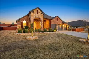 3607 Mesquite Branch Dr, Harker Heights, TX 76548 - Photo 1