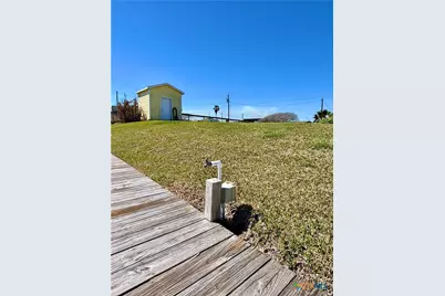 355 County Road 202, Sargent, TX 77414 - Photo 14